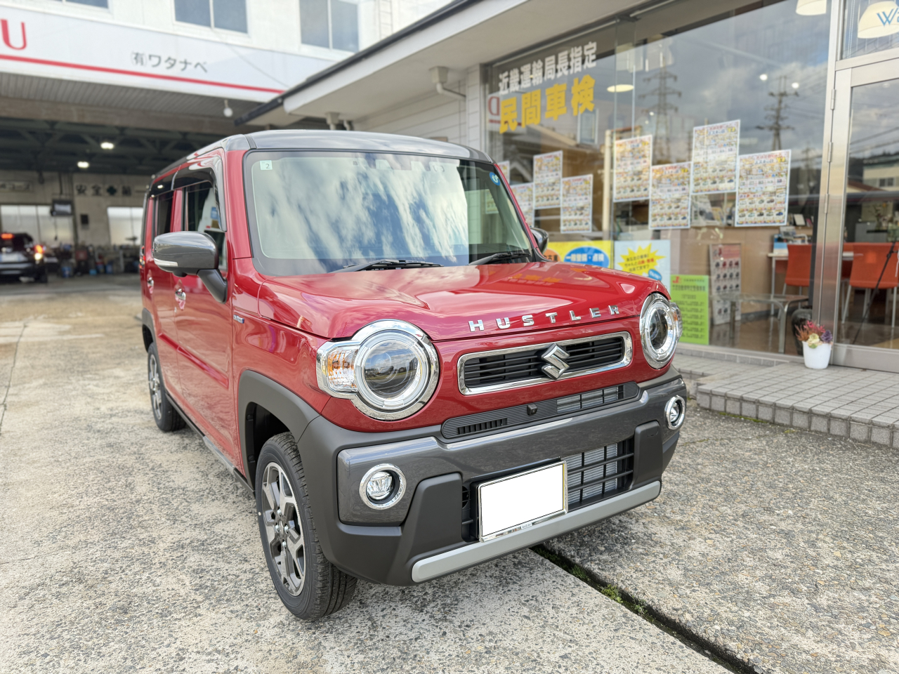 スズキ：ハスラー